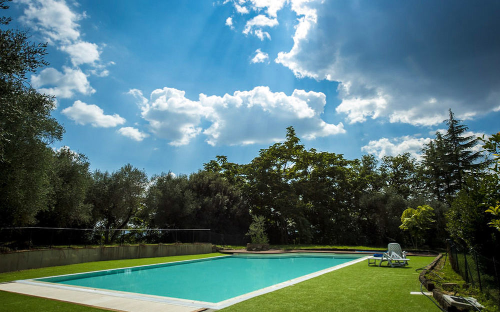 Il Borgo Di Terrensano Aparthotel Siena Esterno foto