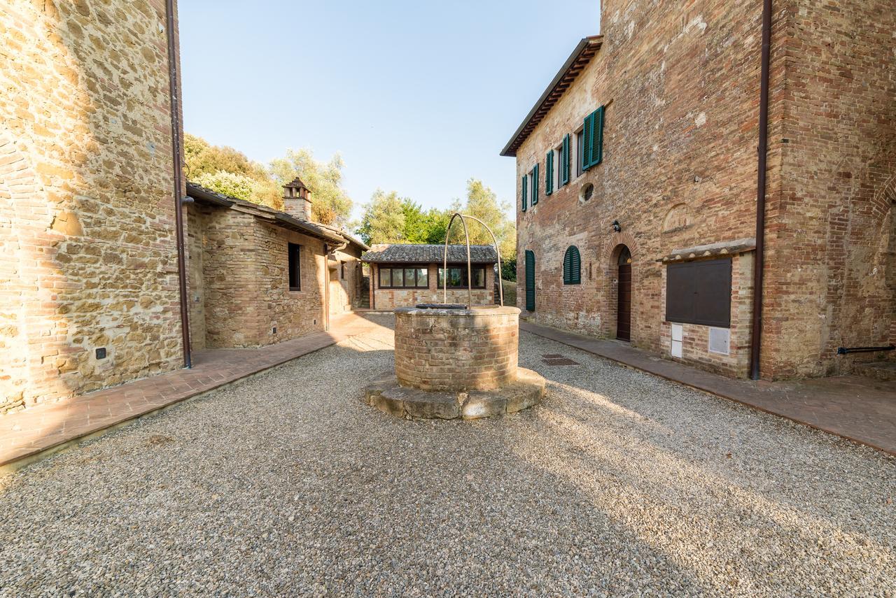 Il Borgo Di Terrensano Aparthotel Siena Esterno foto