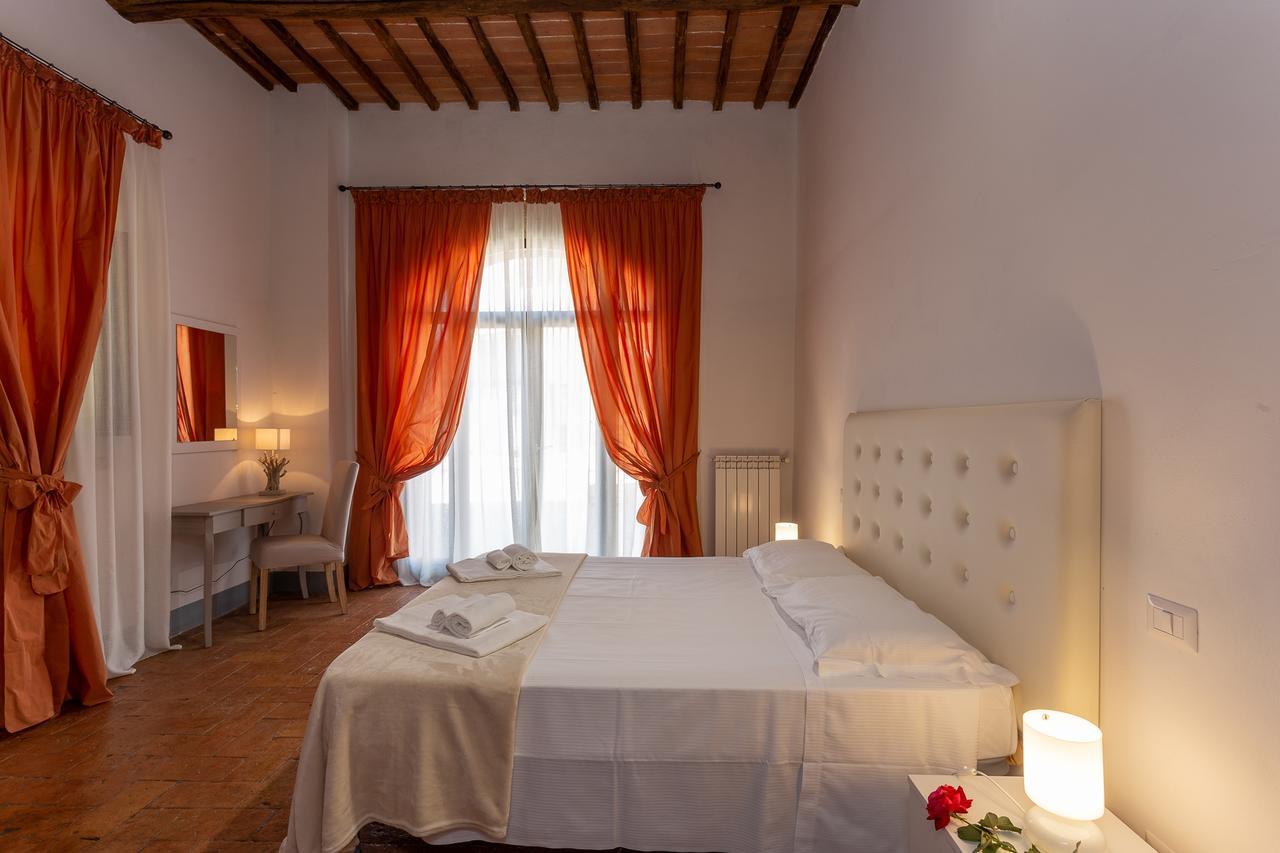 Il Borgo Di Terrensano Aparthotel Siena Esterno foto