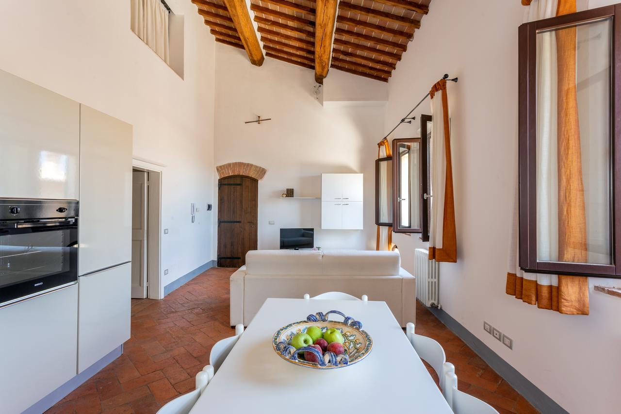Il Borgo Di Terrensano Aparthotel Siena Esterno foto