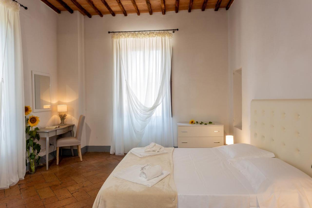Il Borgo Di Terrensano Aparthotel Siena Esterno foto
