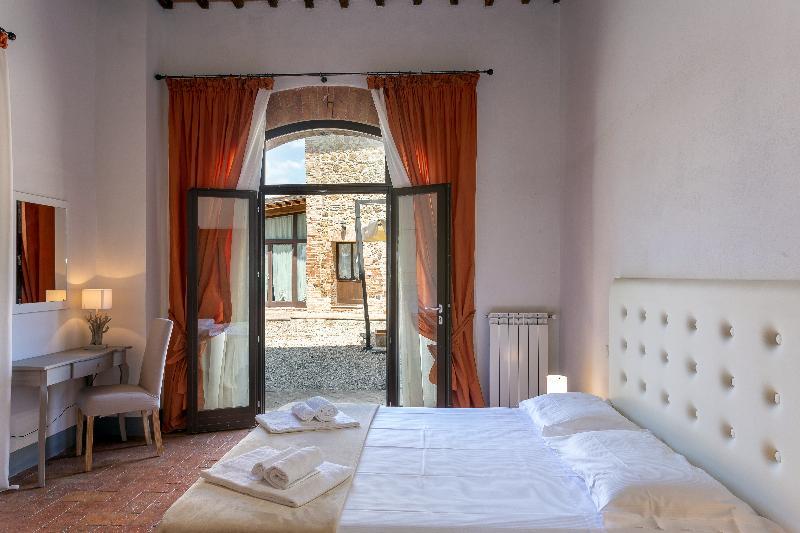 Il Borgo Di Terrensano Aparthotel Siena Esterno foto