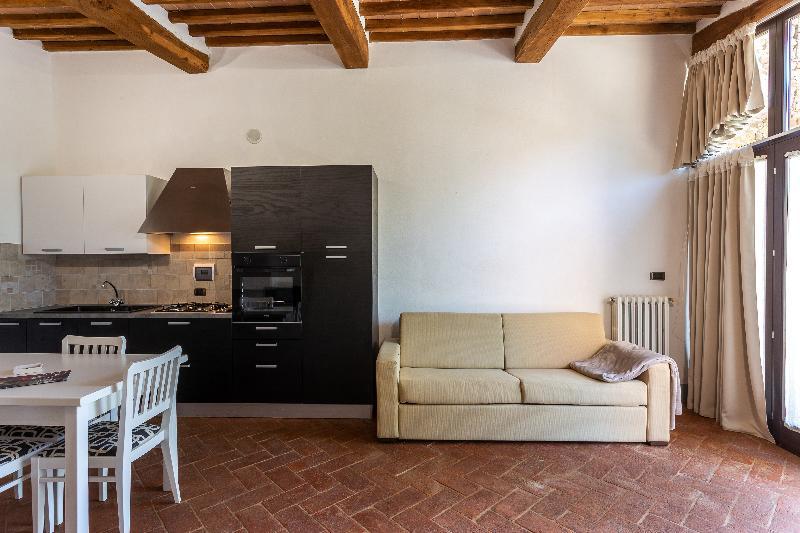 Il Borgo Di Terrensano Aparthotel Siena Esterno foto